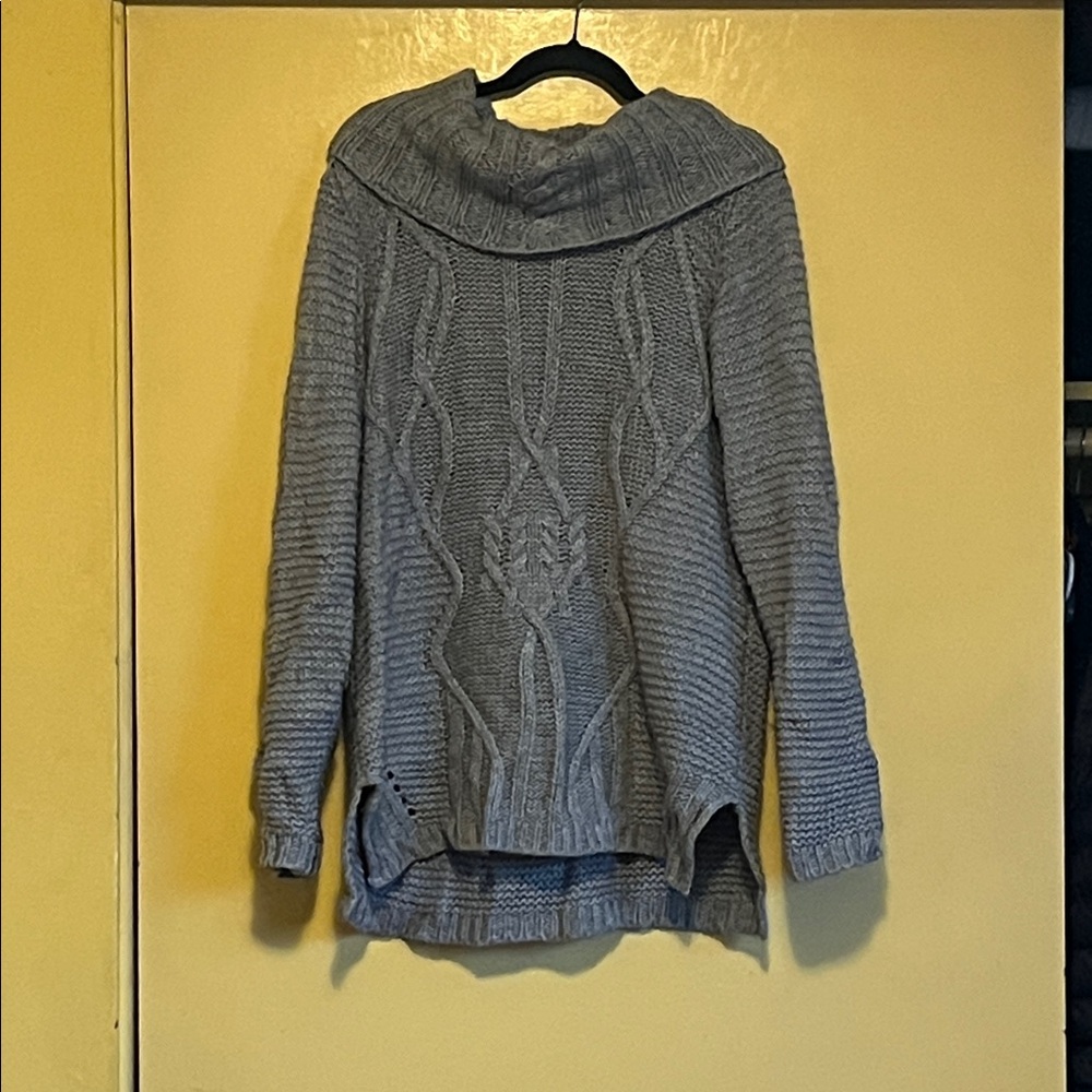 Charlotte Russe Heather Gray Cable Knit Sweater